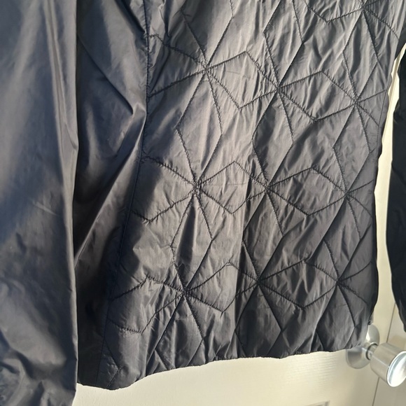 The North Face Summit Series Windbreaker - Picture 7 of 8